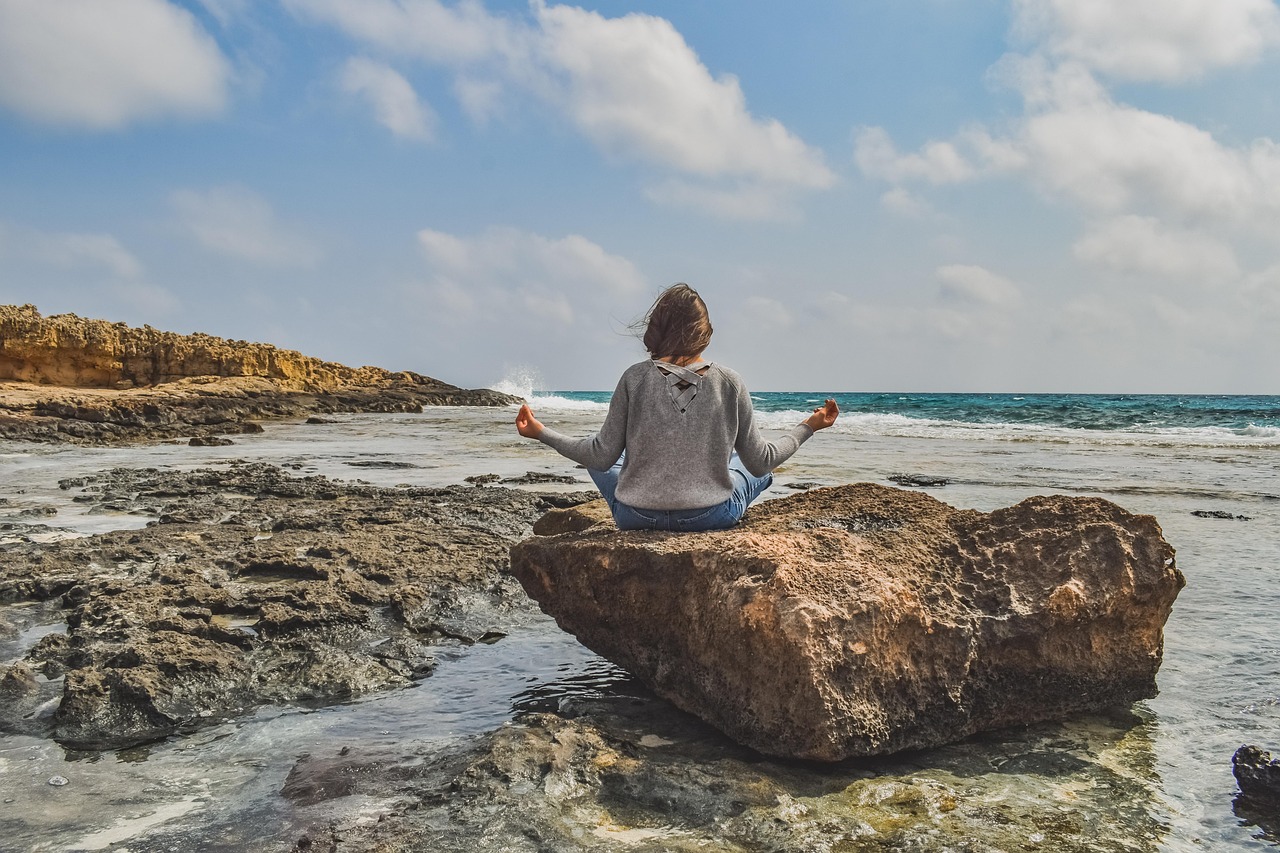 Morning Routine for a Productive Day: 12 Habits to Boost Energy and Focus